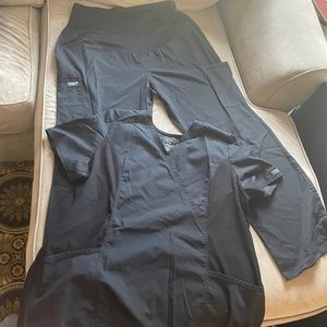 Cherokee maternity scrubs
